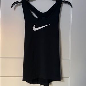 Black workout tank top